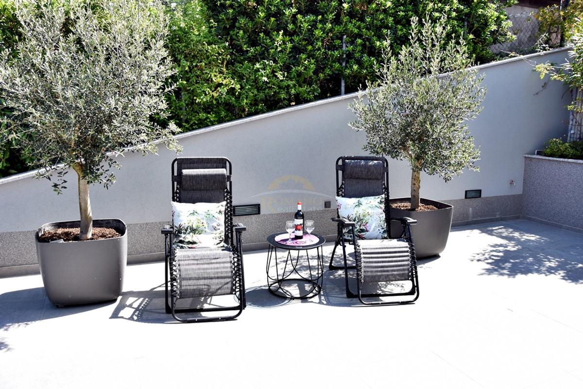 Casa finemente arredata a Čiovo/Okrug Gornji con splendida vista aperta